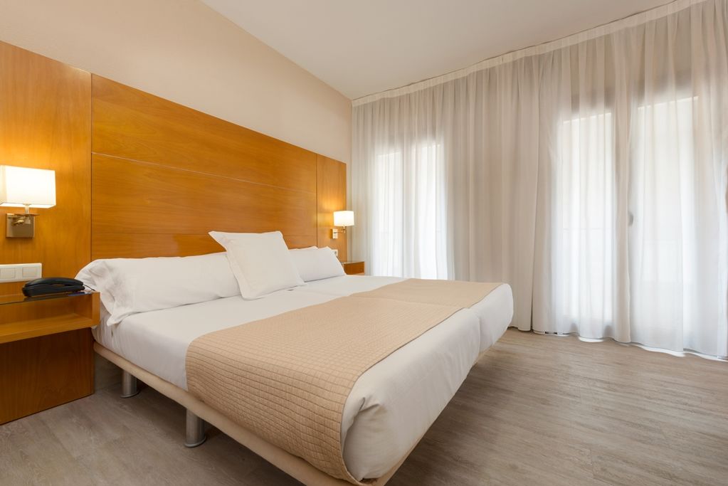 Tryp Ciudad De Alicante Hotel Quarto foto