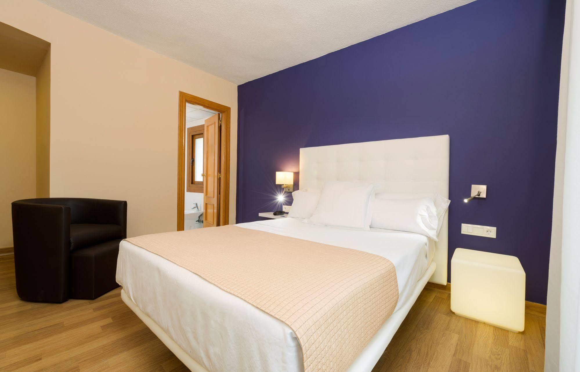Tryp Ciudad De Alicante Hotel Exterior foto