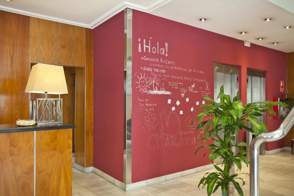Tryp Ciudad De Alicante Hotel Exterior foto